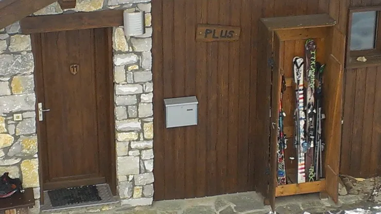 Entrance - Ski locker