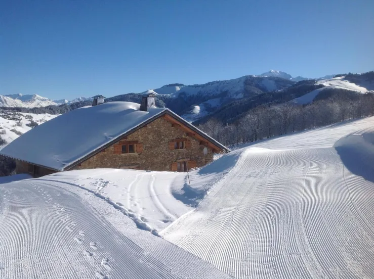 Arrivée au chalet, vue sur mont blanc 