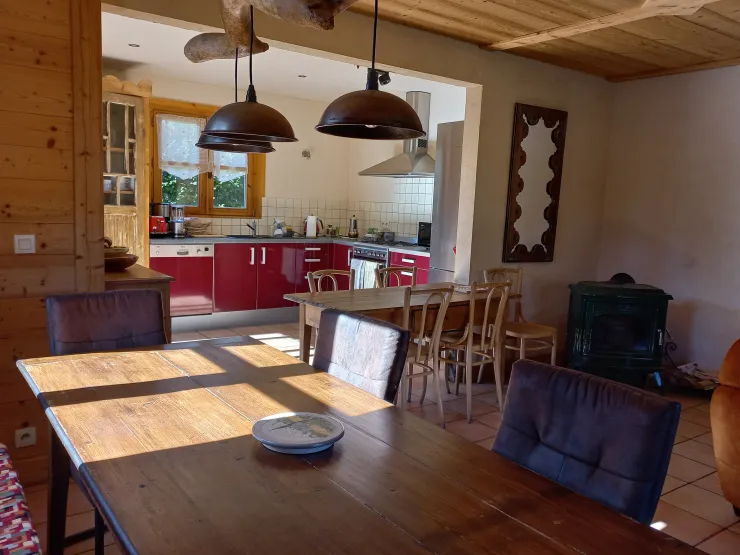 salle à manger / ouverte cuisine /séjour