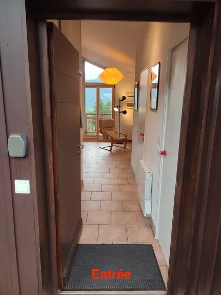 Entrance to walk-through flat