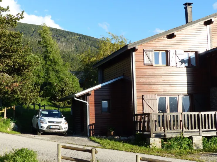 Le chalet coté terrasse