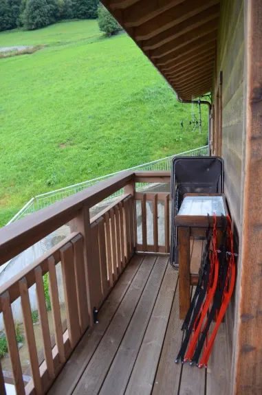 Return the North Balcony (corner barbecue)