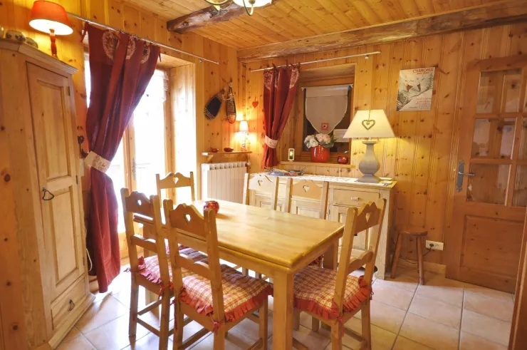 dinner room