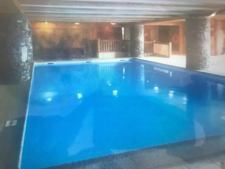The swimming pool is located in the building with free access (as for the sauna & hammam)