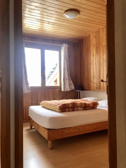 Double bed