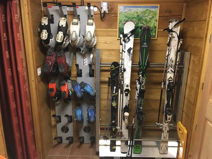 débottoir, sèche-chauffe chaussures et rack à skis