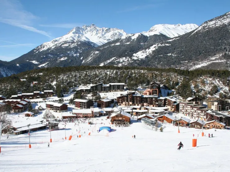The resort view of the retour ok skis