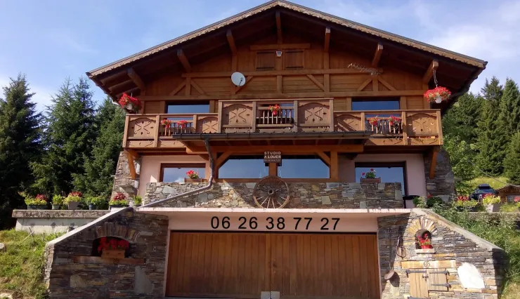 chalet vu de face