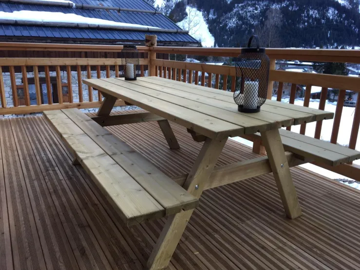 La terrasse plein sud en hiver