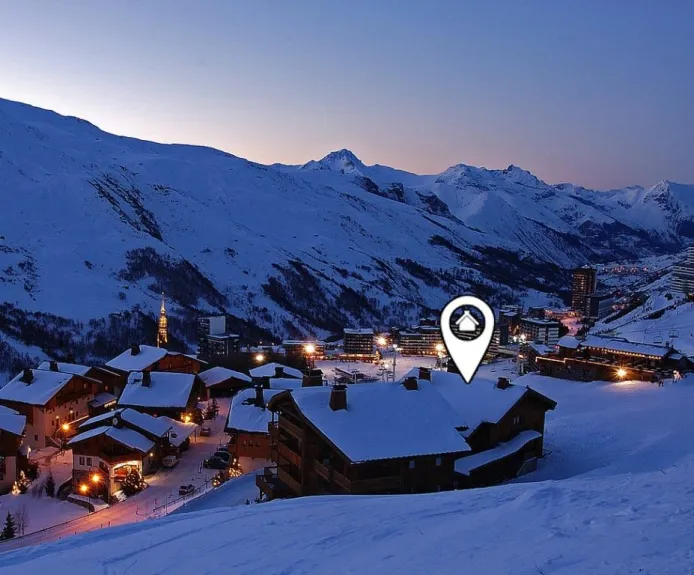Direct on ski Domain, very near center Les Menuires