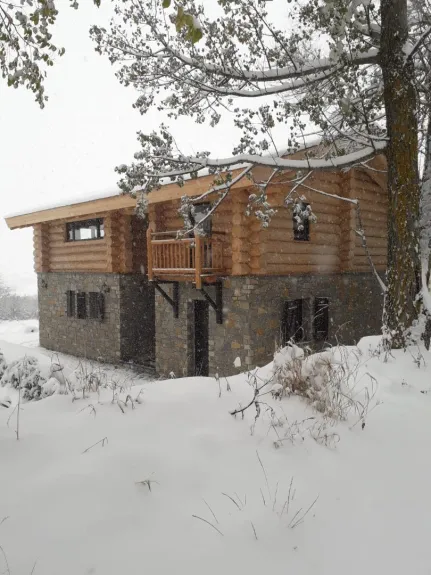 Chalet de dos cote foret domaniale