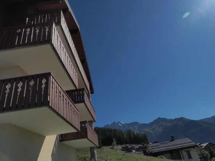 View of the residence Les Clarines in summer